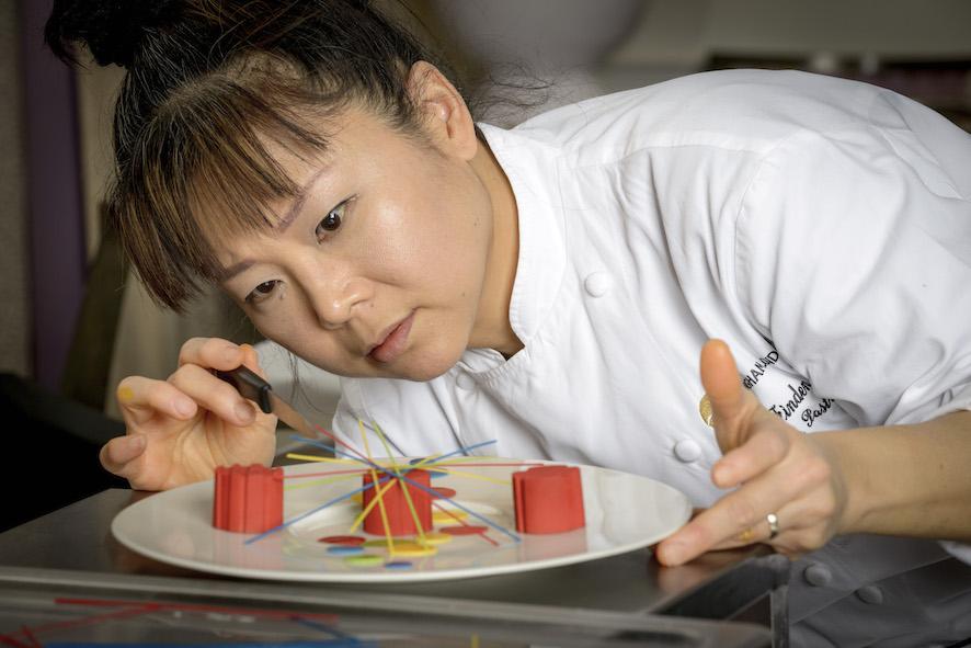 training to decorate food to enhance skills